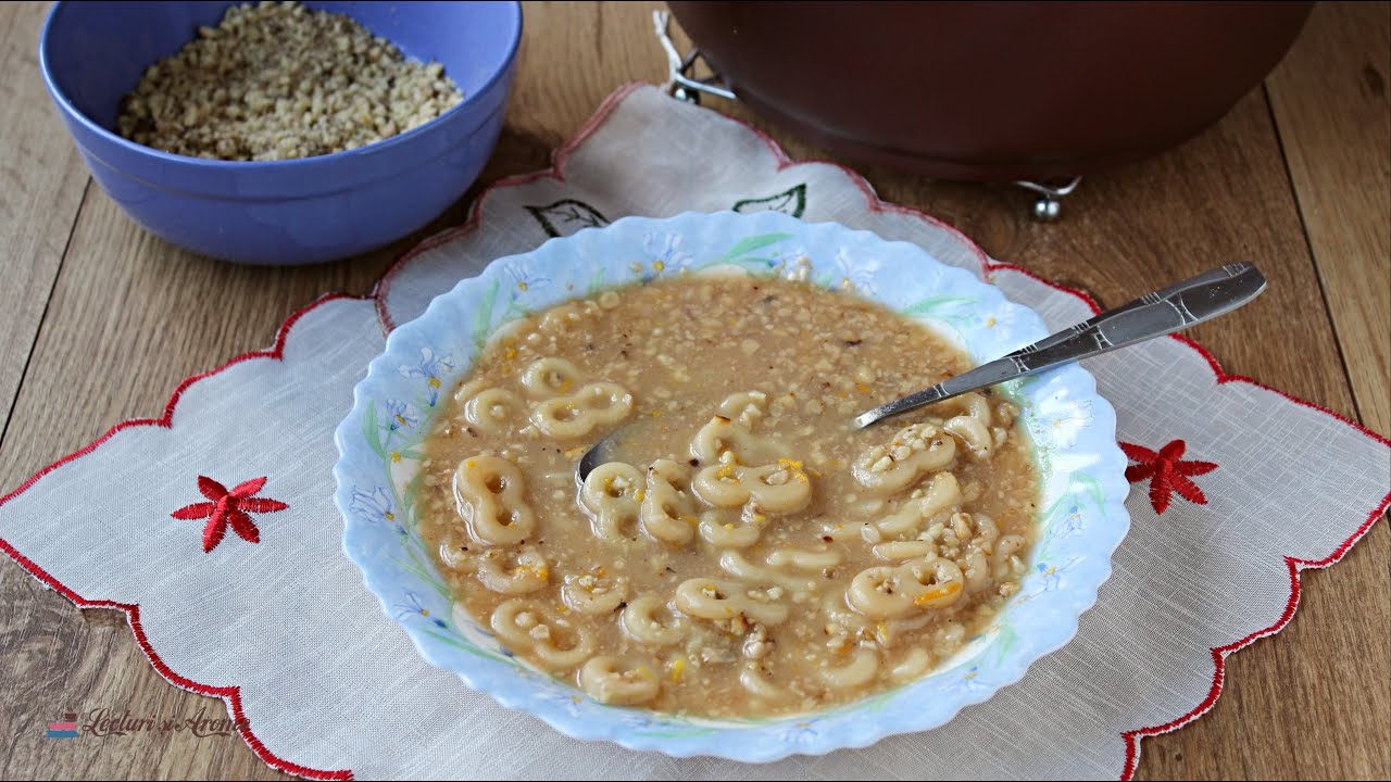 Mucenici muntenesti fierti in sirop aromat, cu nuca si scortisoara - 🥣 Lecturi si Arome
