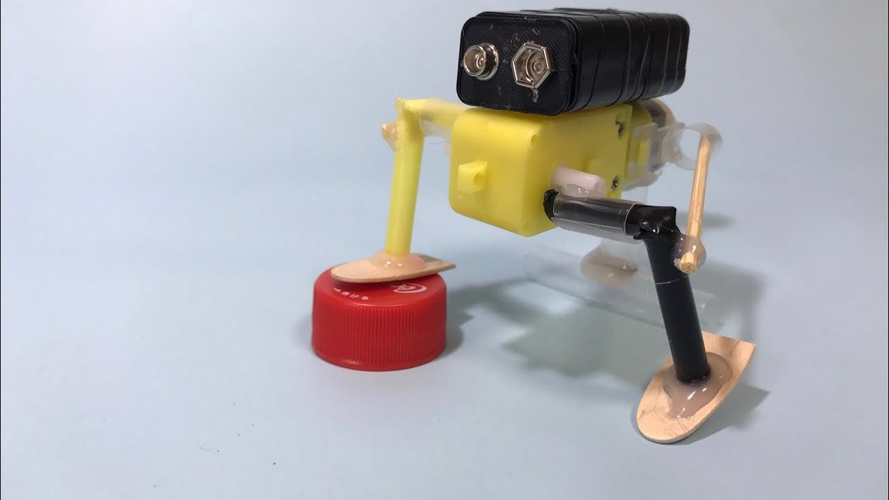 YÜRÜYEN ROBOT YAPMAK IÇIN GERI TEKNIĞI