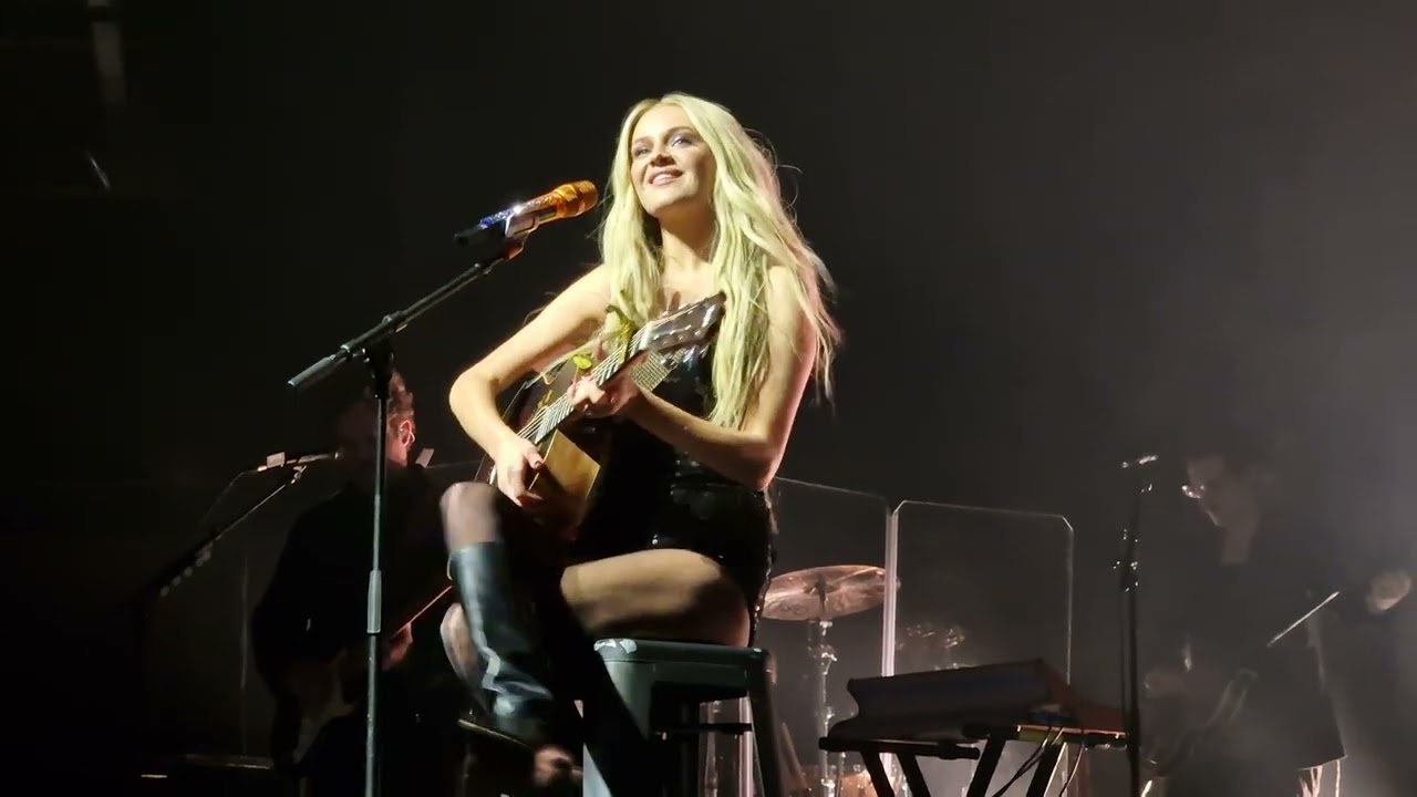 Kelsea Ballerini - Sorry Mom - December 7th 2024 - London UK