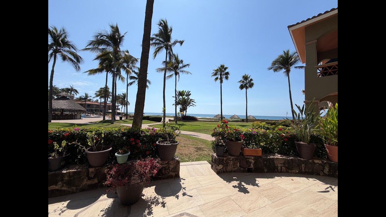 Condominio en Venta en Estrella del Mar – Planta Baja a Pie de Playa