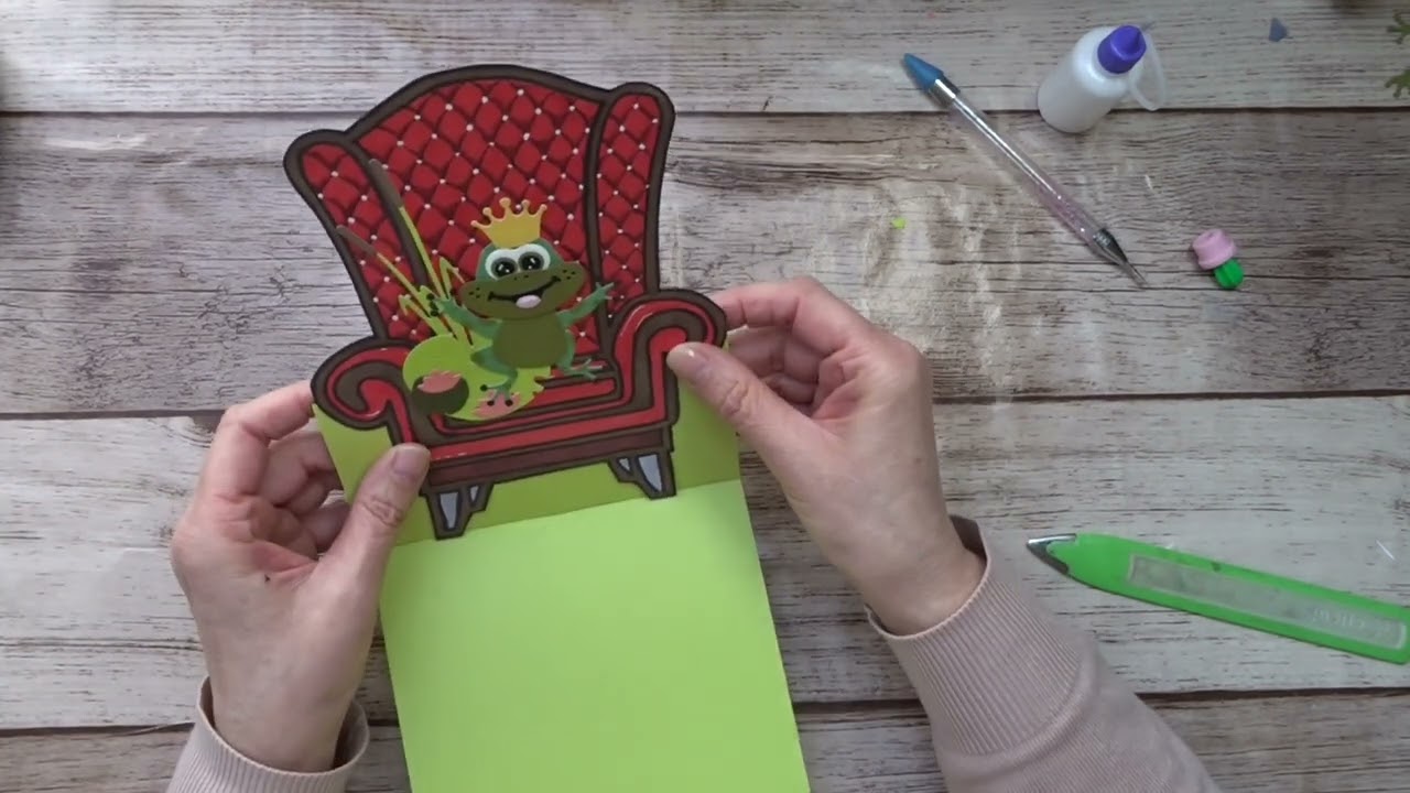 Easel kaart met  Freddy van craftlab friendz