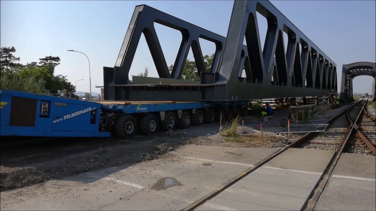 SPMT Triestingbachbrücke