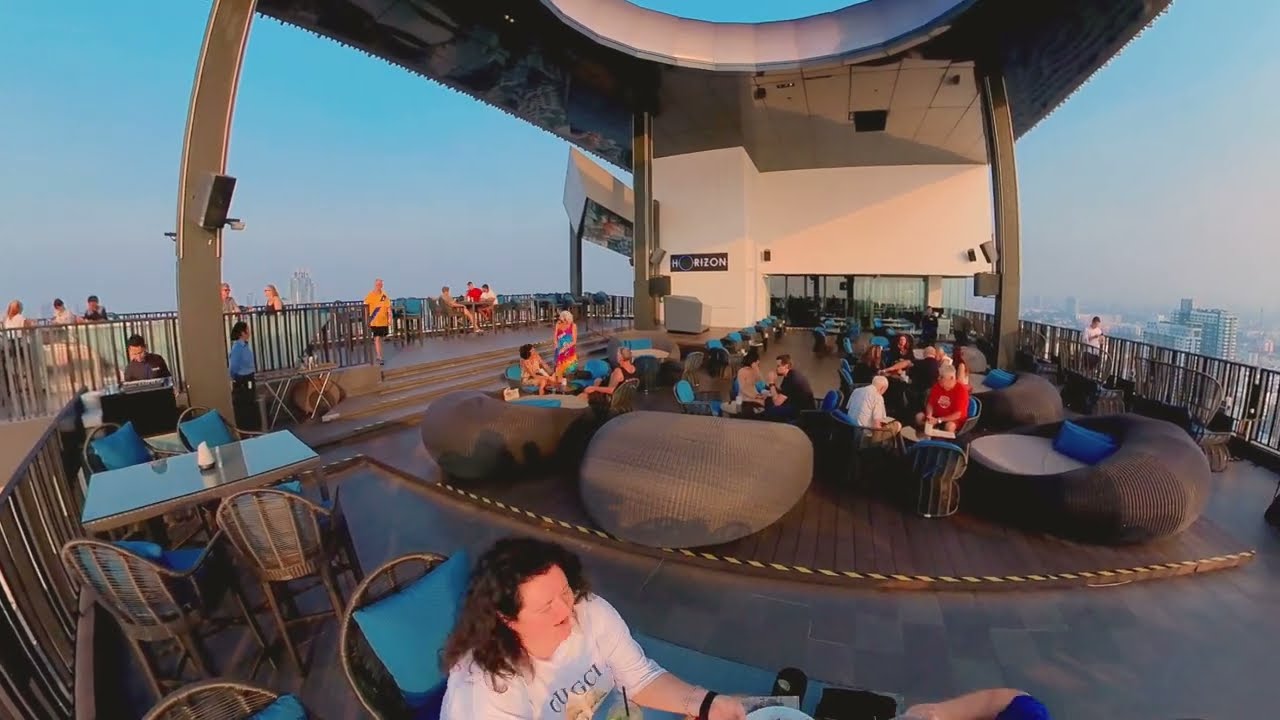 Horizon Rooftop restaurant and bar at the Hilton ￼Pattaya @vesnav
