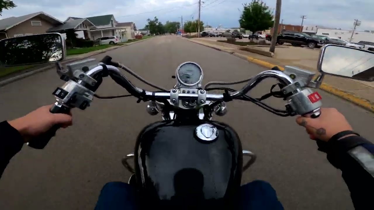 Running some errands on my 95 Honda Shadow 1100!!