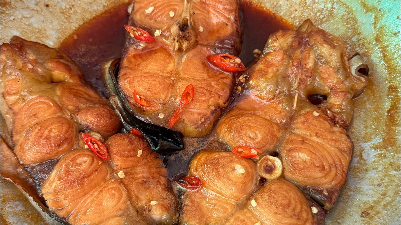 Cá Basa kho + canh chua bông súng đậm chất Miền Tây#food #cooking #mientay #amthuc 