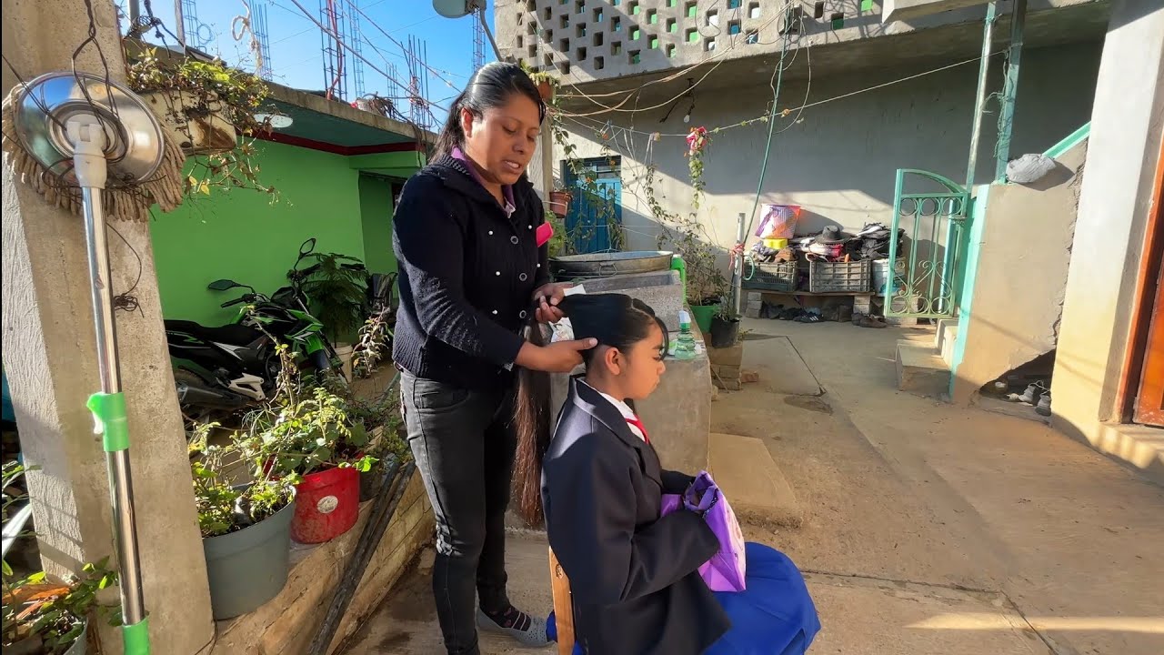 ✅️😃 Asi le hago un peinado a mi sobrina Almita antes de irse a la escuela 