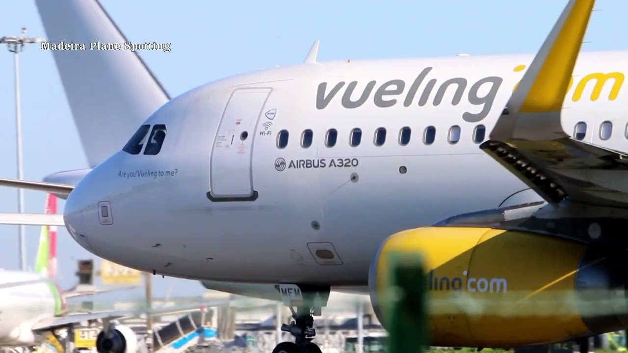 Very Close to Aircraft at Lisbon Airport without TAP AIR PORTUGAL