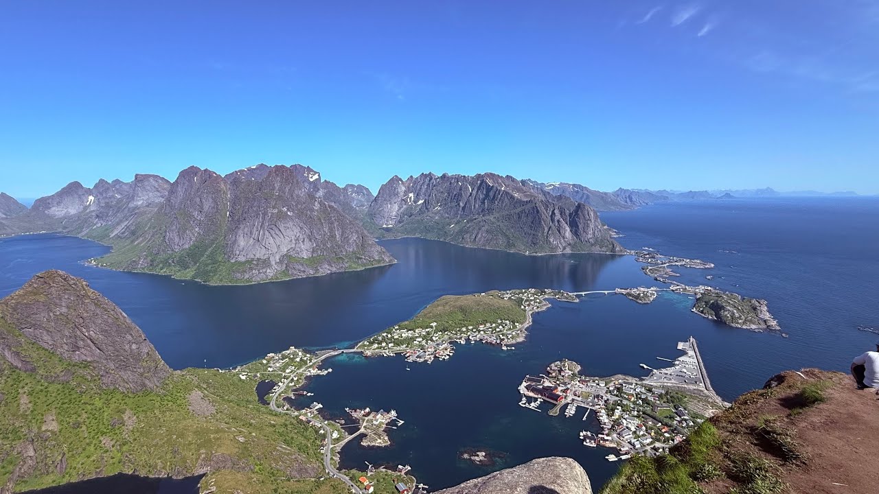 Reinebringen Hike, Lofoten Islands