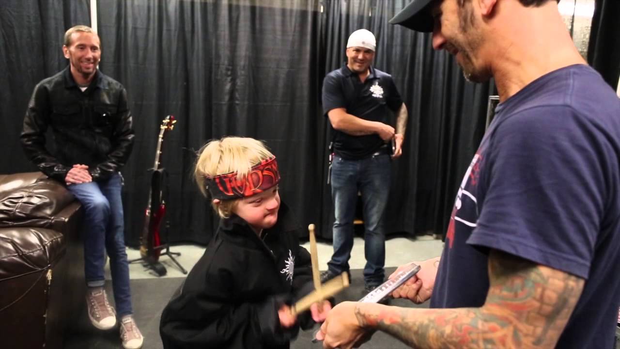 9 yr old Fan Kieran Howden Meets Godsmack in Regina, SK!