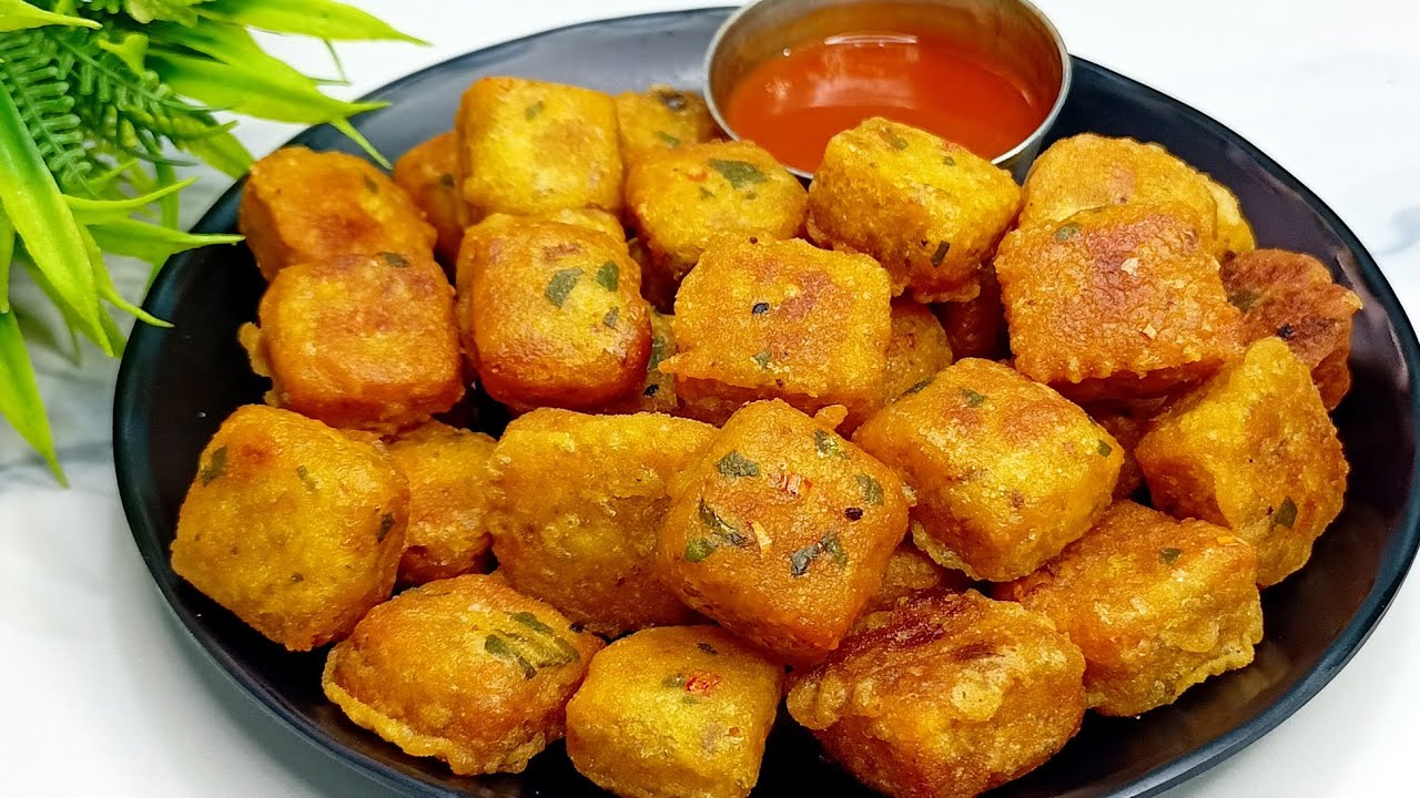 केवल 1 कच्चे आलू  से बना गरमा गरम कुरकुरा नाश्ता जो भी खाए खाता ही जाए | Crispy aalu ka nashta