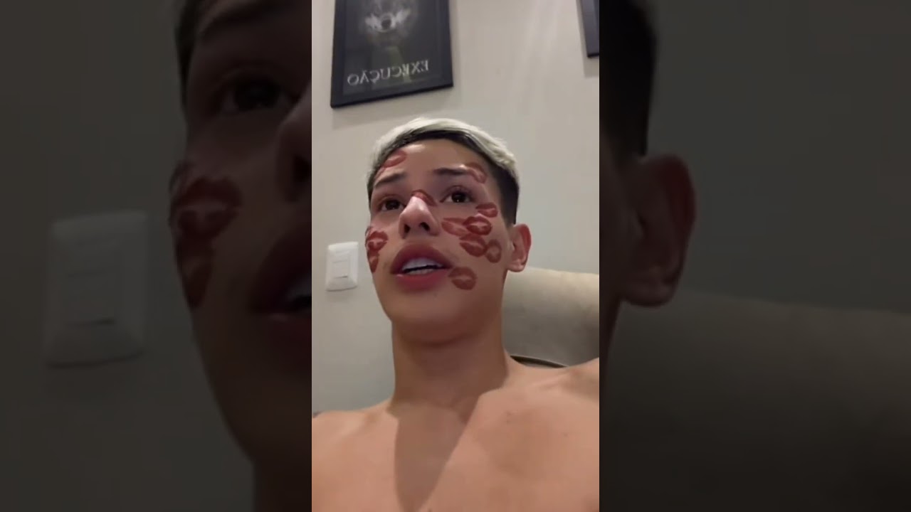 Lidson deu uma casa pra sua mãe e comprou uma chuteira linda 