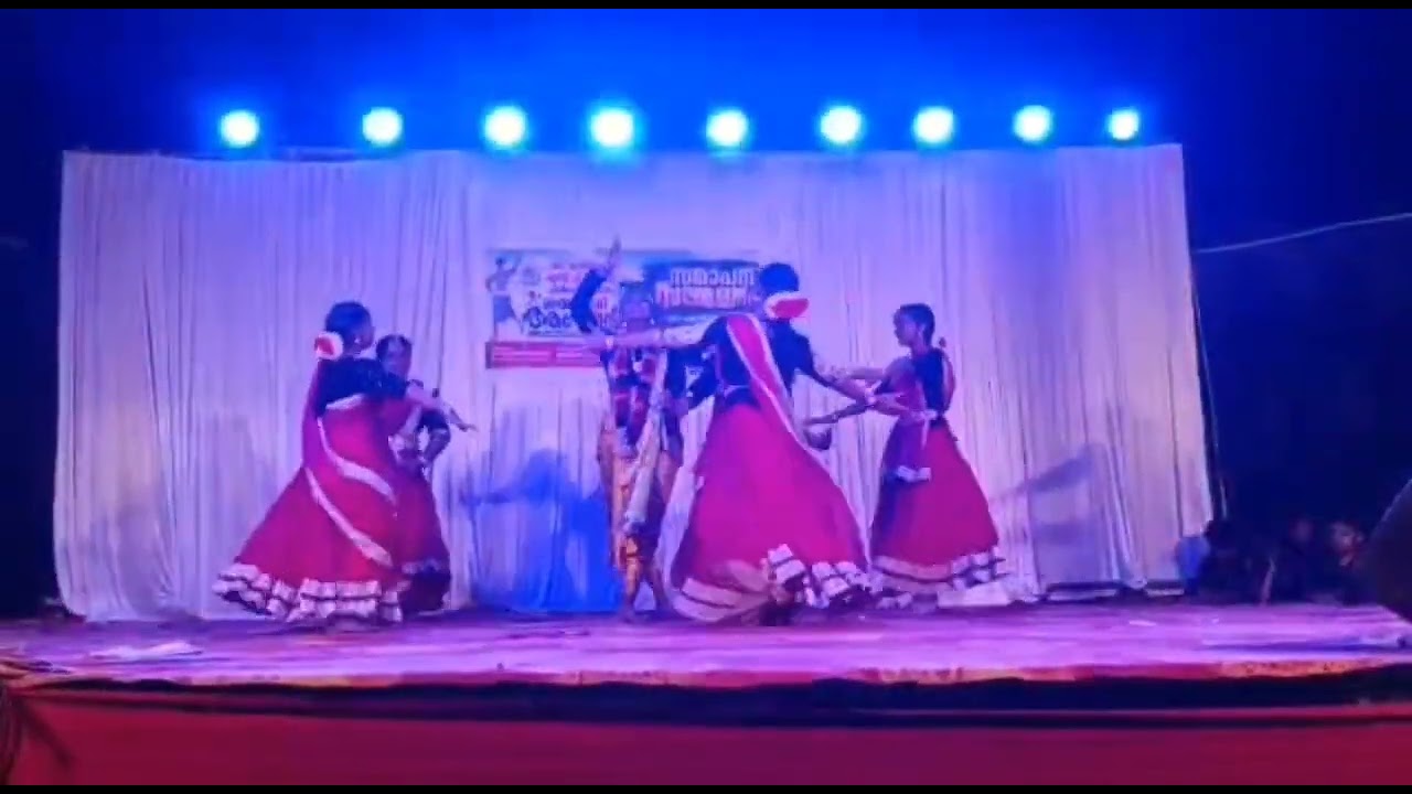 paikurumbiye meykkum dance performance by OMKARA DANCE