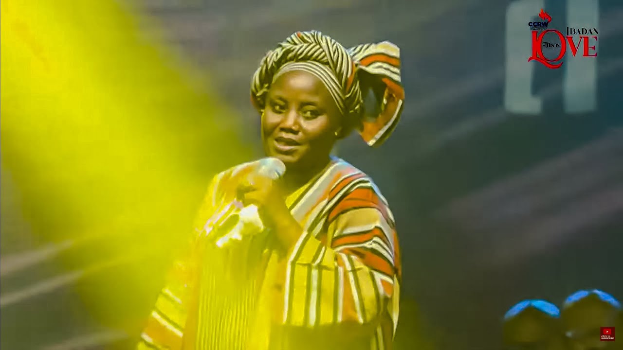 DANCE! DANCE!! DANCE!!! SENWELE JESU THRILLED OYO STATE GOV. AND PEOPLE WITH GLORIOUS PRAISE SONGS
