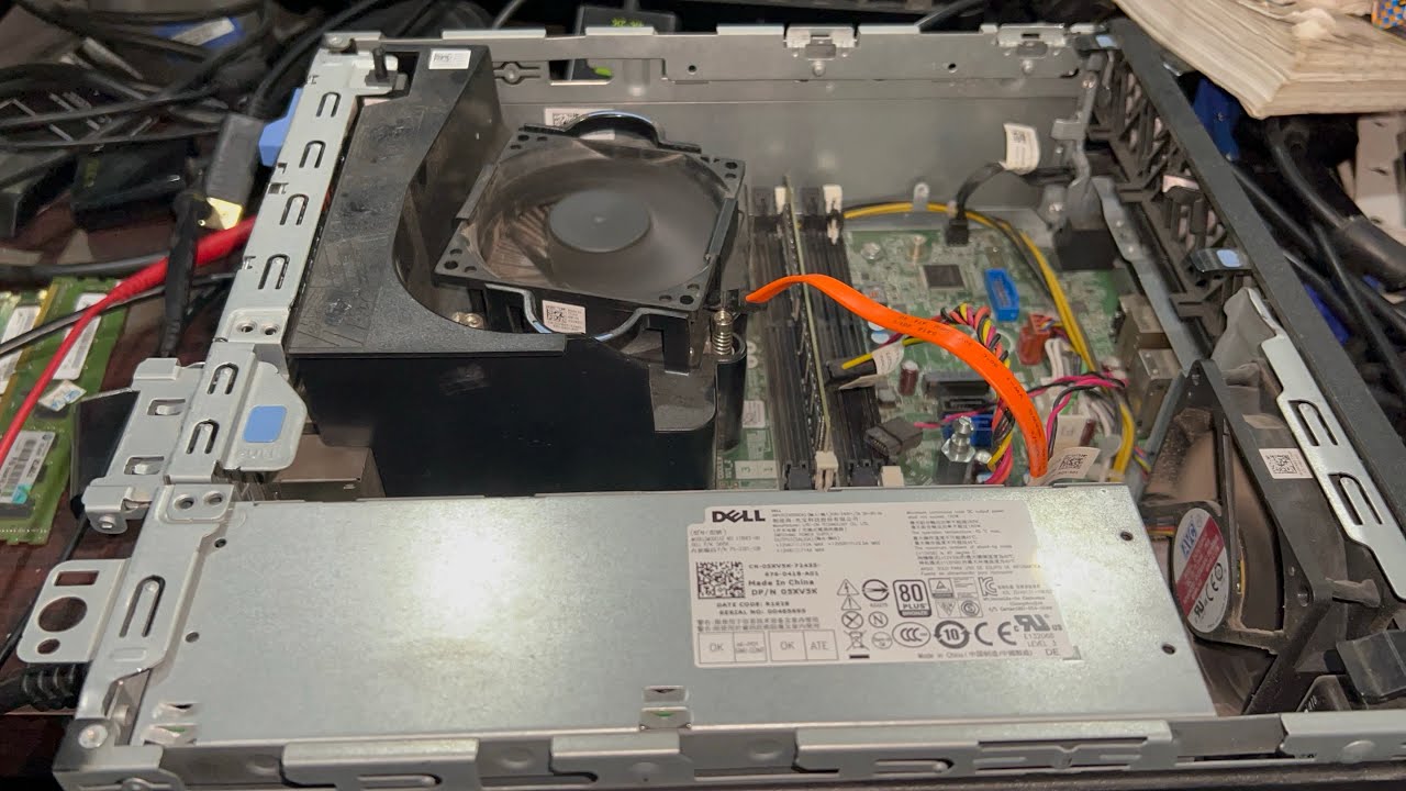 PC On but No Display❌ Problem