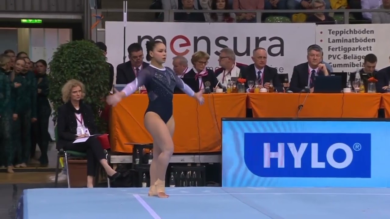 Bilge Tarhan 🇹🇷 FX EF 11.233 2025 Cottbus World Cup