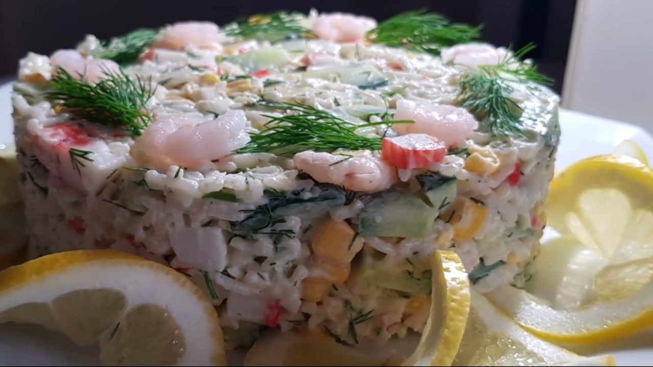 Салат с крабовыми палочками Сурими и креветками