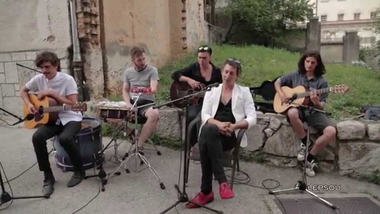 Šlep šou; Jonathan - Pictures