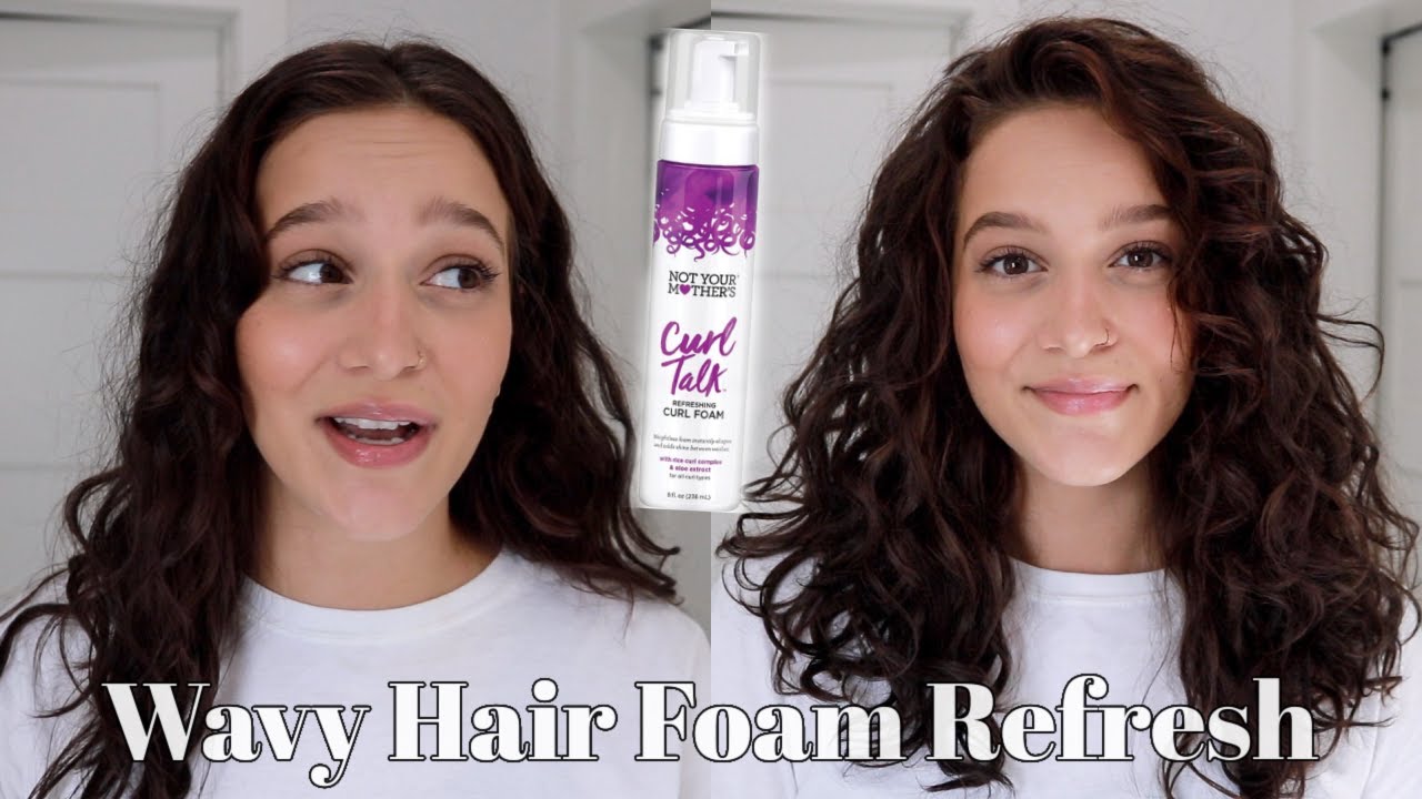 Refreshing my wavy / curly hair with a foam for the first time!