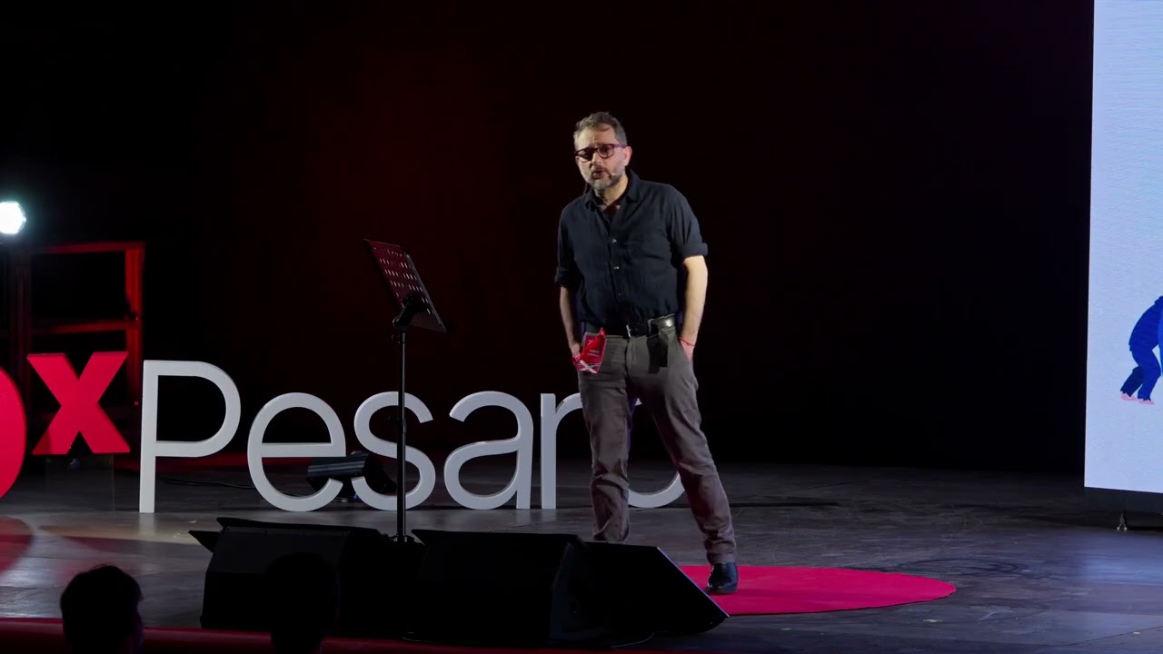 Scimmie, uomini e marziani | Fabrizio Coppola | TEDxPesaro