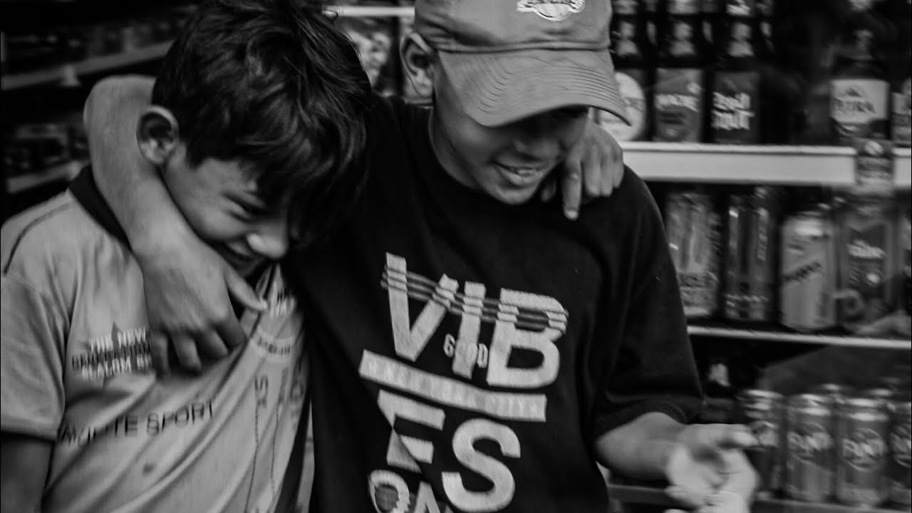 Longe do fim- Cariocaan & Pr Mc. Prod Dj Wboy (V&iacute;deo clipe oficial)