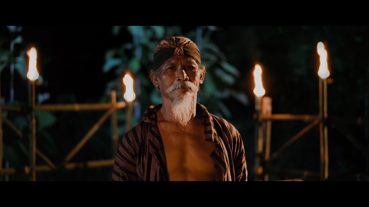 Mbah Walijo dalam film Sabuk Hitam (2020)