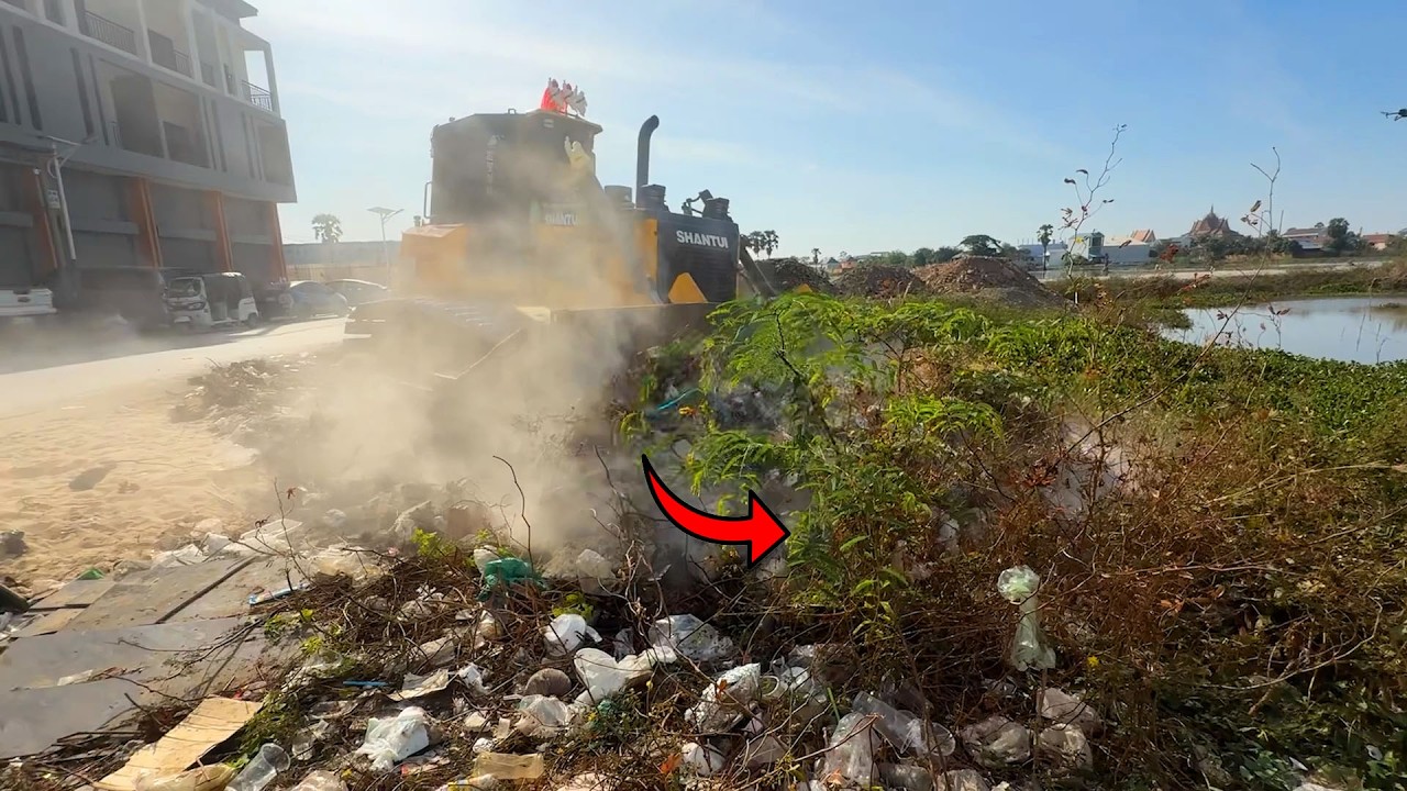 Good job, expert Bulldozers SHANTUI & Truck Dongfang 25.5T Collaborate smoothly