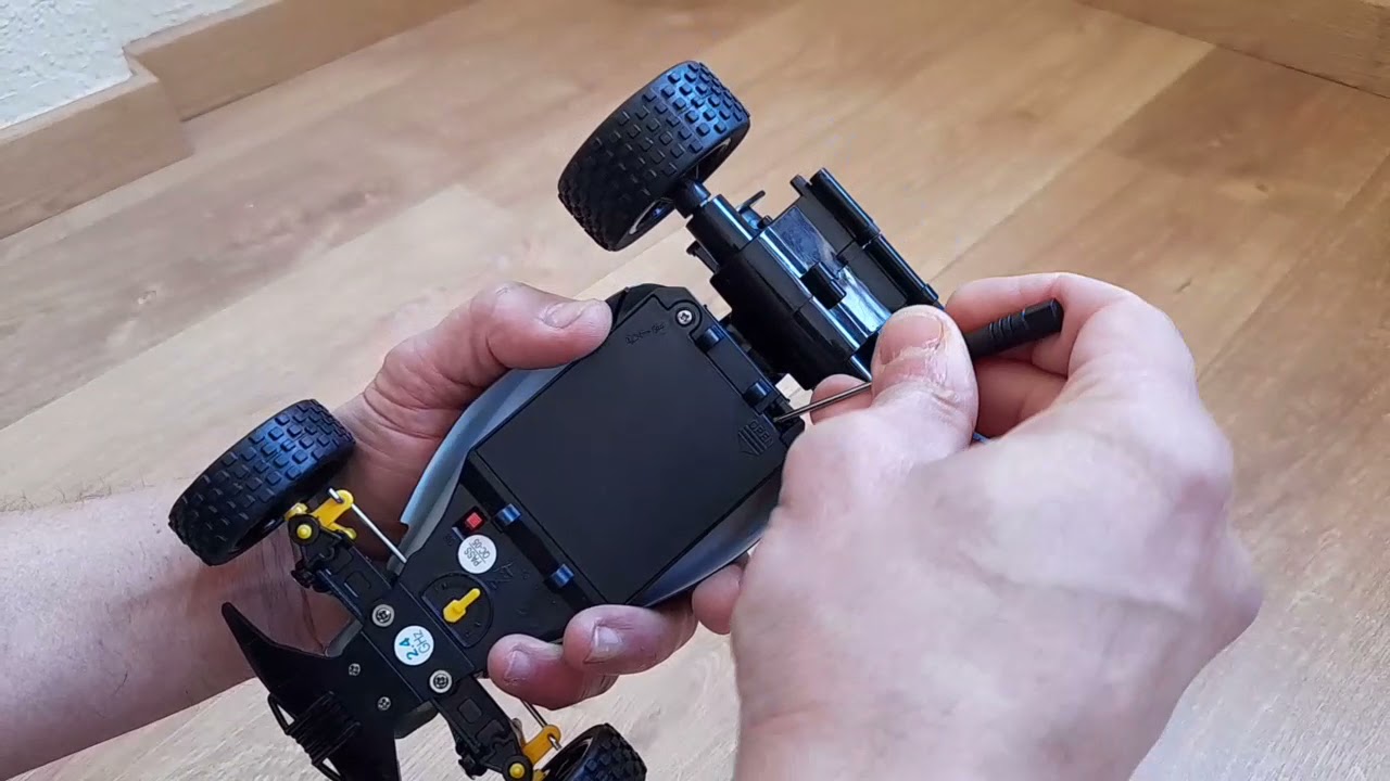 Unboxing Coche RC Sinovan Dictator Escala 1:18