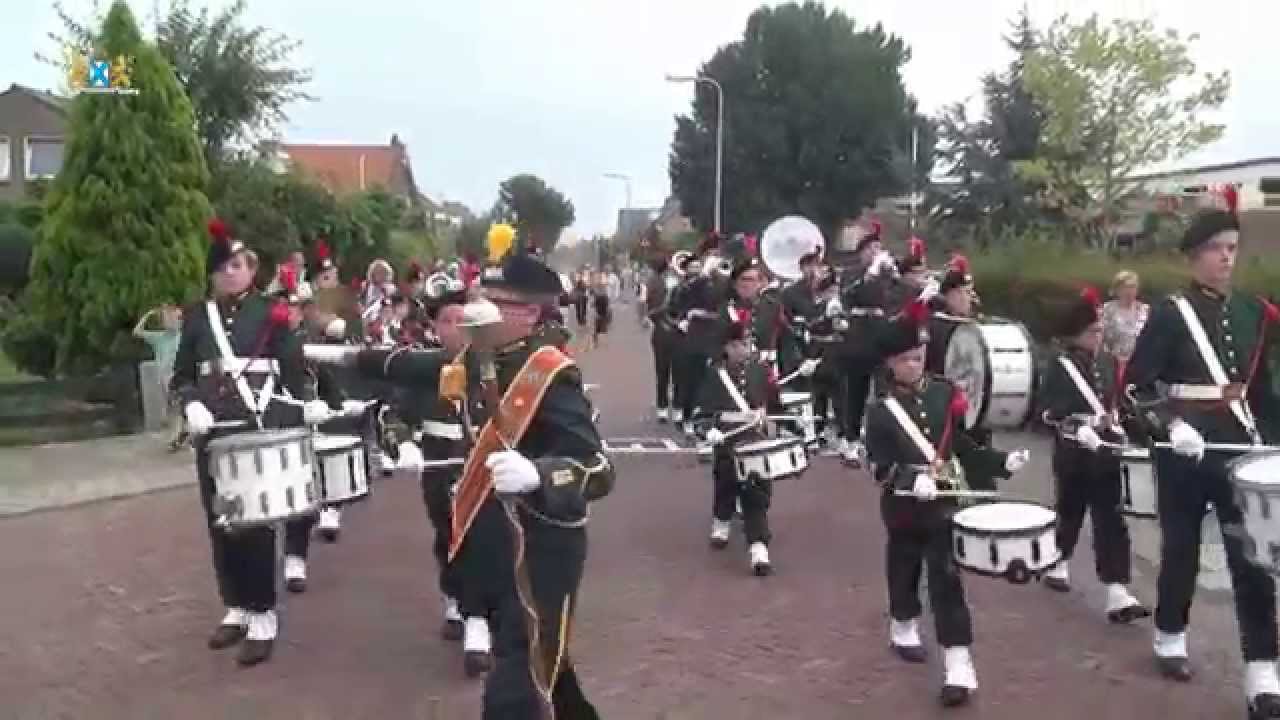 Streetparade en Taptoe 100 jaar E.M.M. Maasdijk m.m.v. DVS Junioren Katwijk