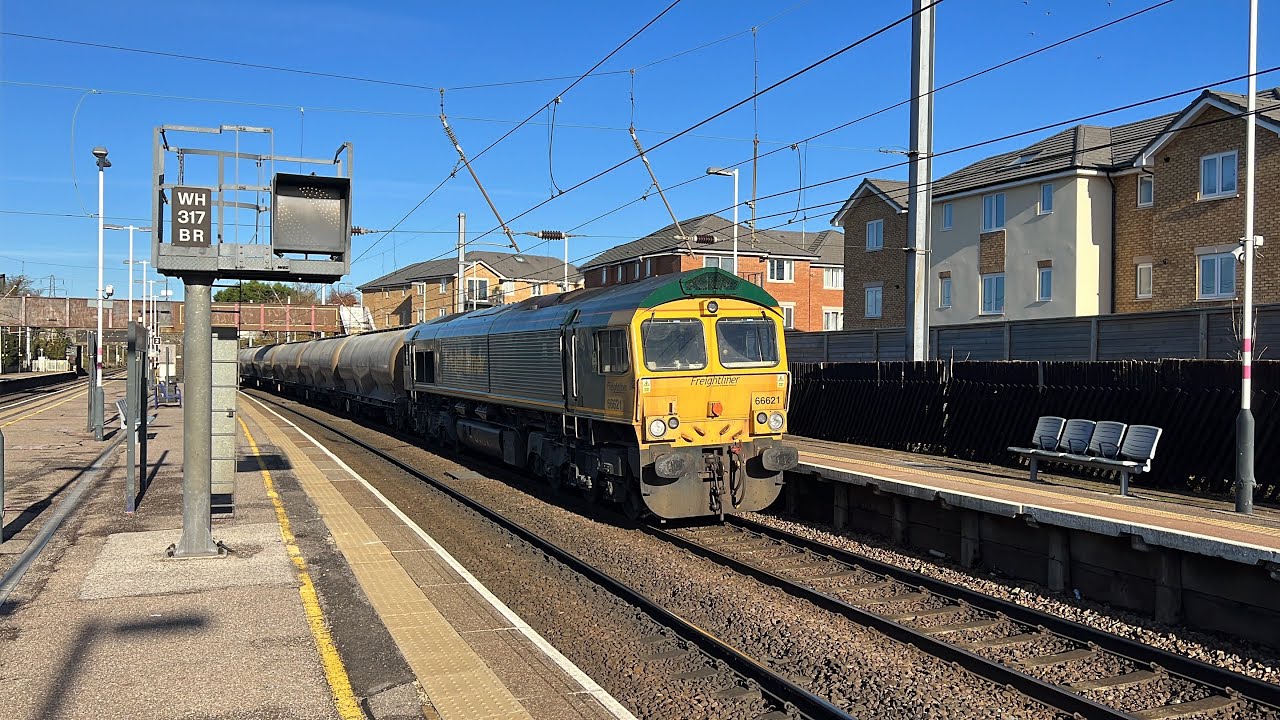 Trains at Harlington MML (23/11/23) (Feat. GBRF 73s)