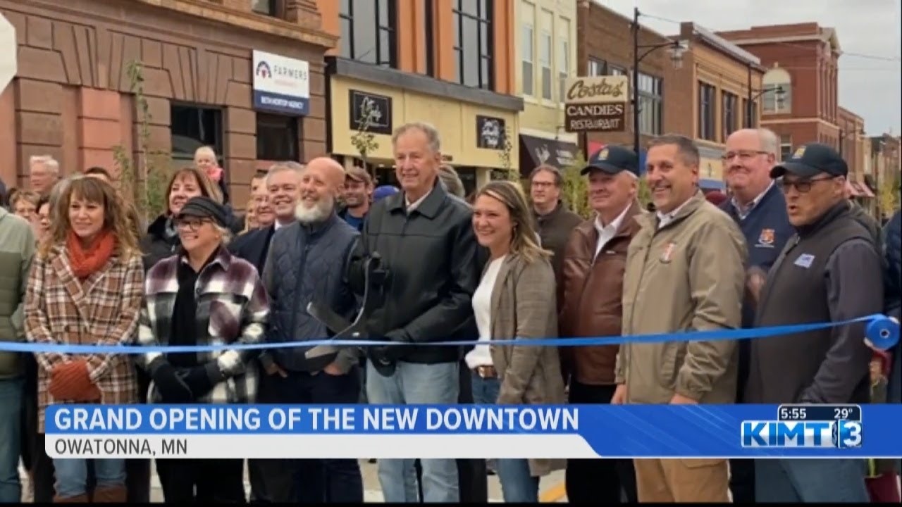 Owatonna celebrates grand opening of new Downtown Street-Scape