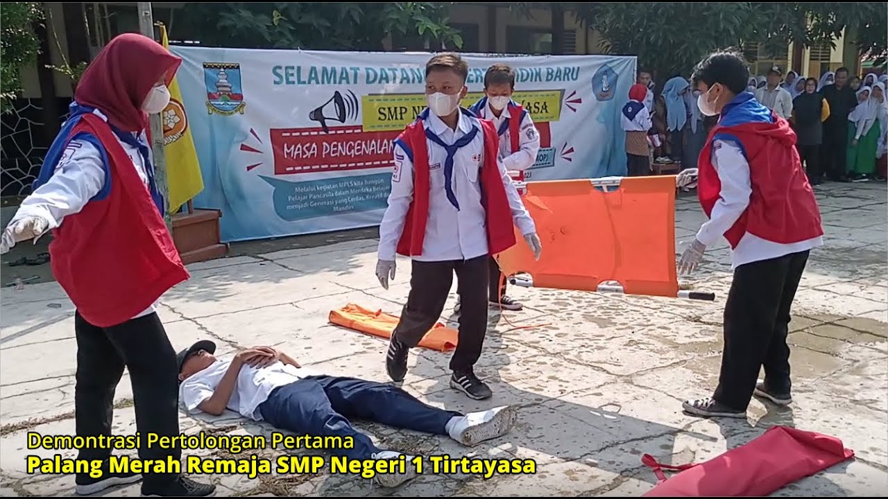 Demontrasi PMR Pertolongan Pertama || SMP Negeri 1 Tirtayasa