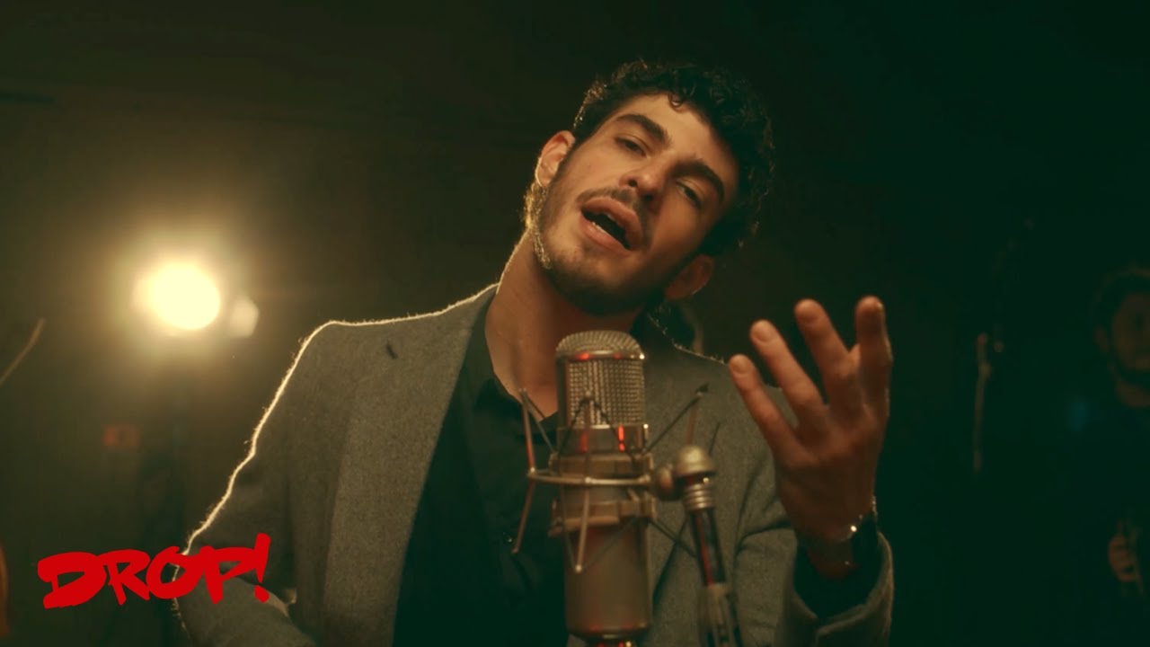 Tomi Lago - No soy un Extraño (Video Oficial)