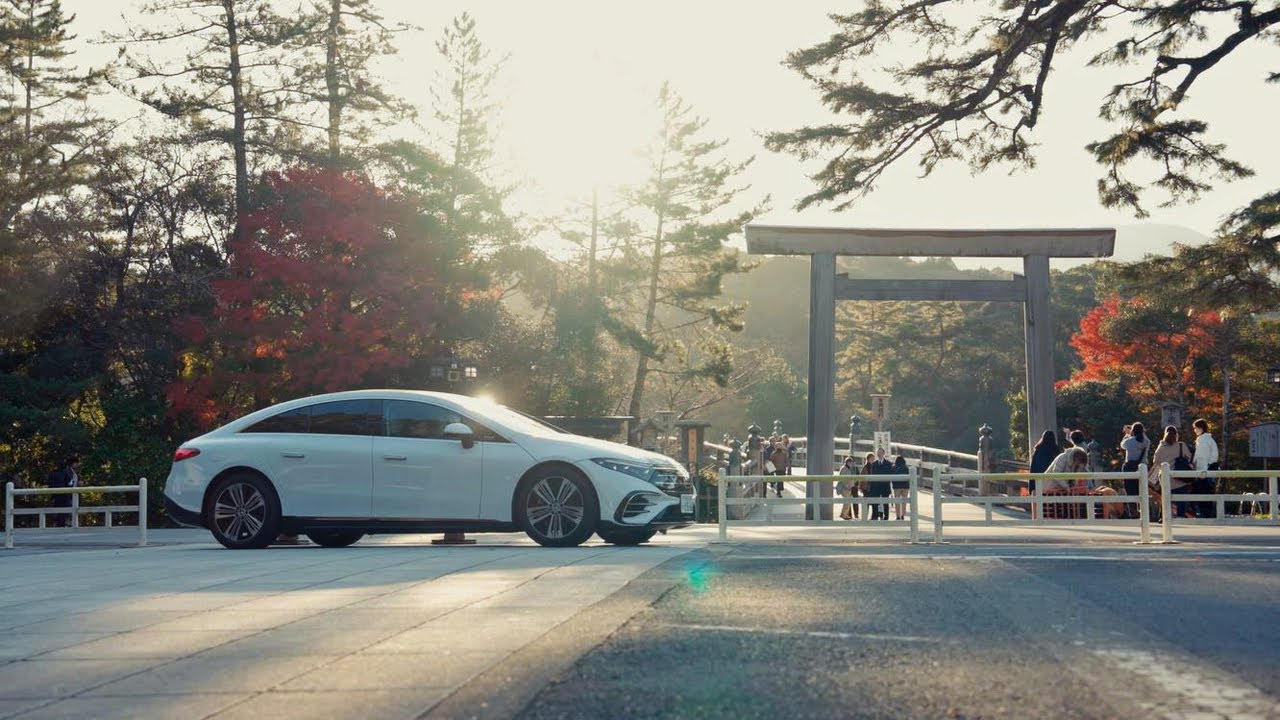 理想を極めたラグジュアリーカー　新しい「メルセデス・ベンツ EQS」の魅力を長距離ドライブで探る