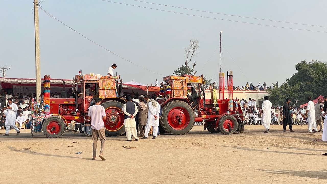 Tractor tochan mela 🚜⛓️mandi bahuddin 520 brand group. V/S markhor champion tractor group 