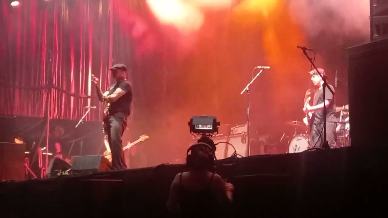 Social Distortion - Ring Of Fire (Azkena Rock Festival 2022)