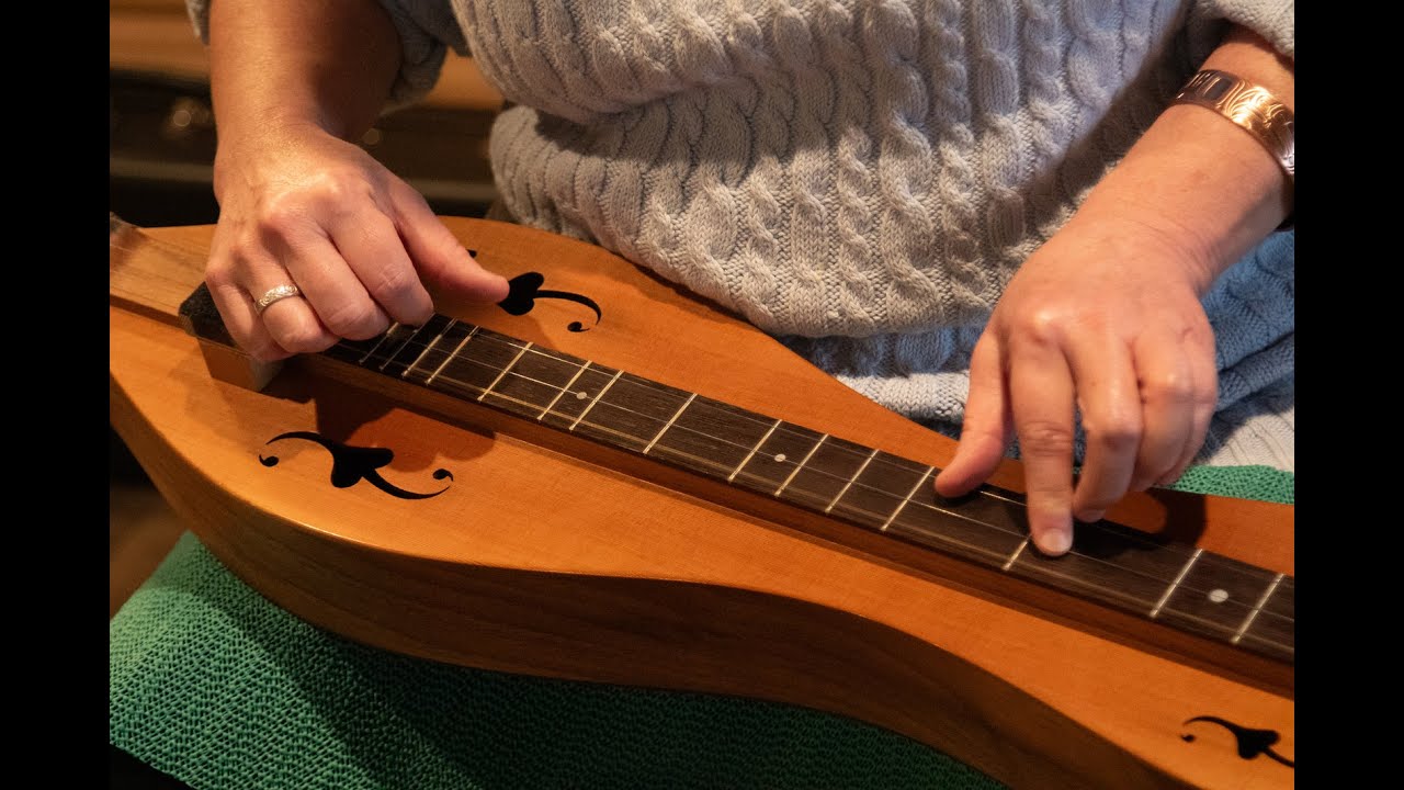 Dulcimer - Fingerpicking basics for mountain dulcimer!