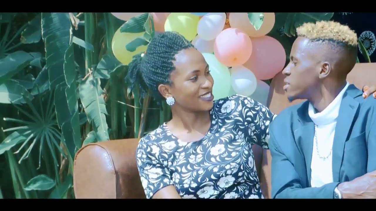 Leader seez-Kitooke official video