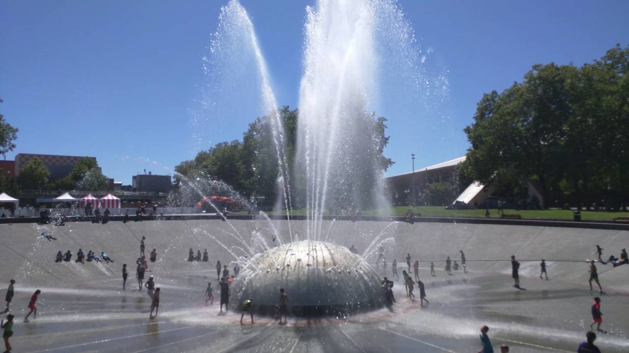 International Fountain at the Seattle Center 4K