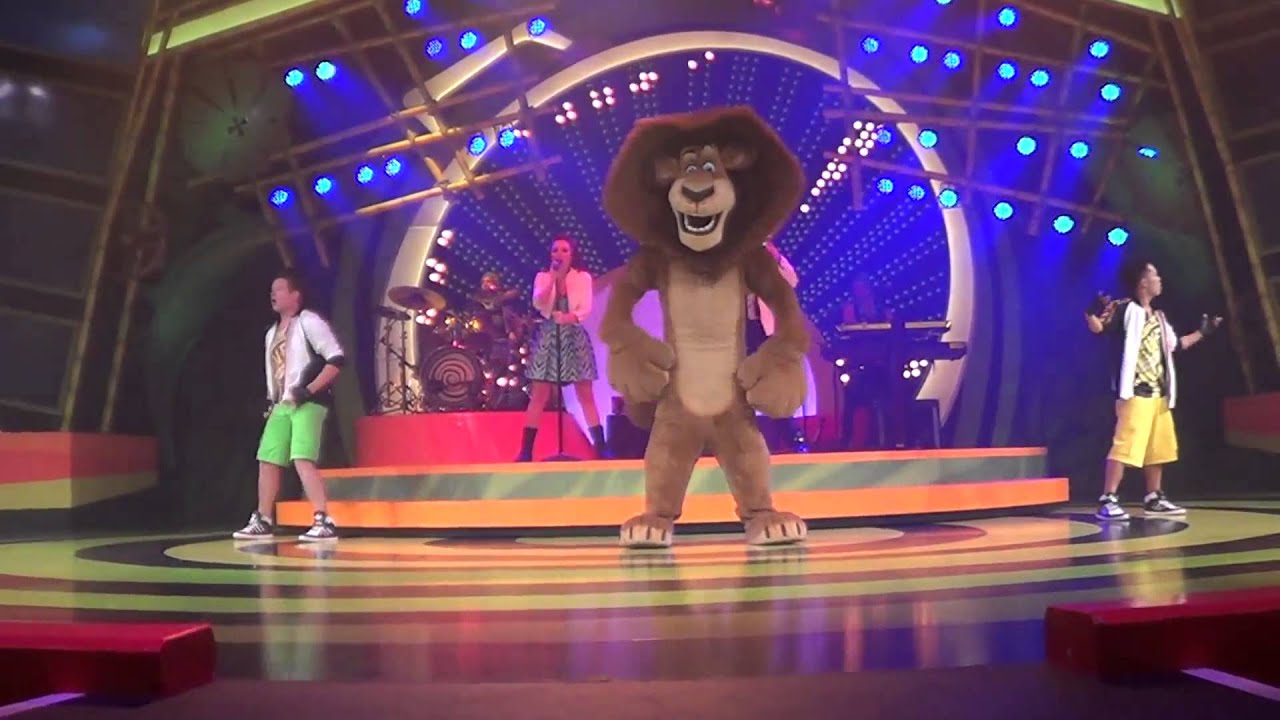 Madagascar Live! Christmas Vacation full show in HD