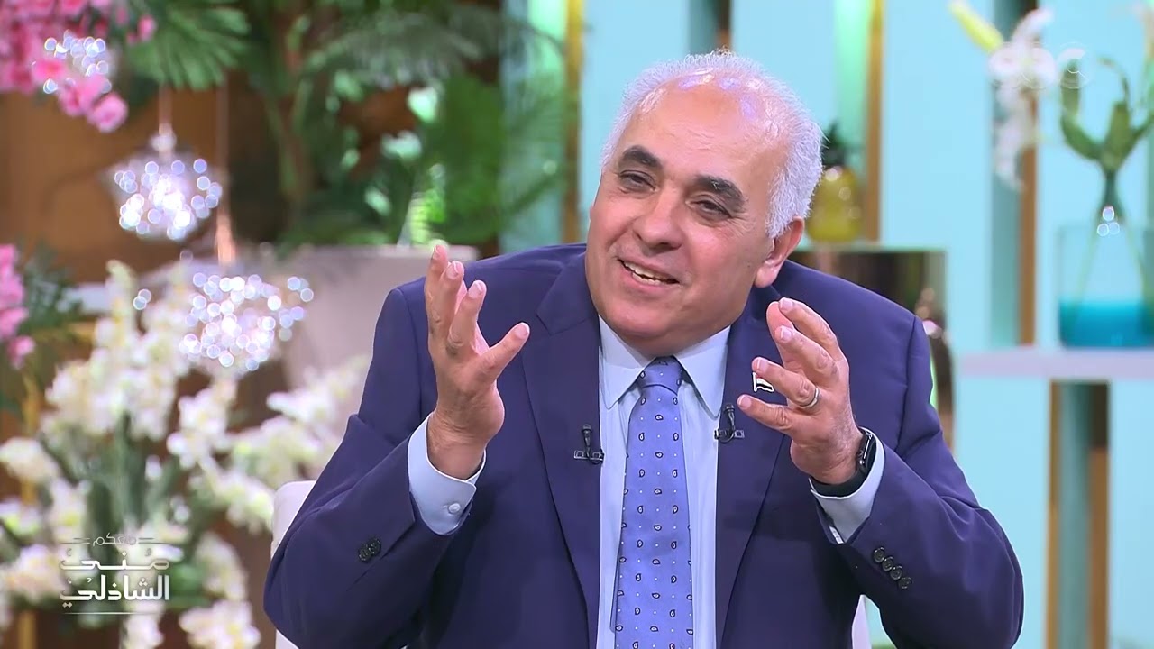 حقق حلم أمه بعد وفاتها ودفنها بجانب قبر السيدة خديجة.. الجراح العالمي كريم أبو المجد