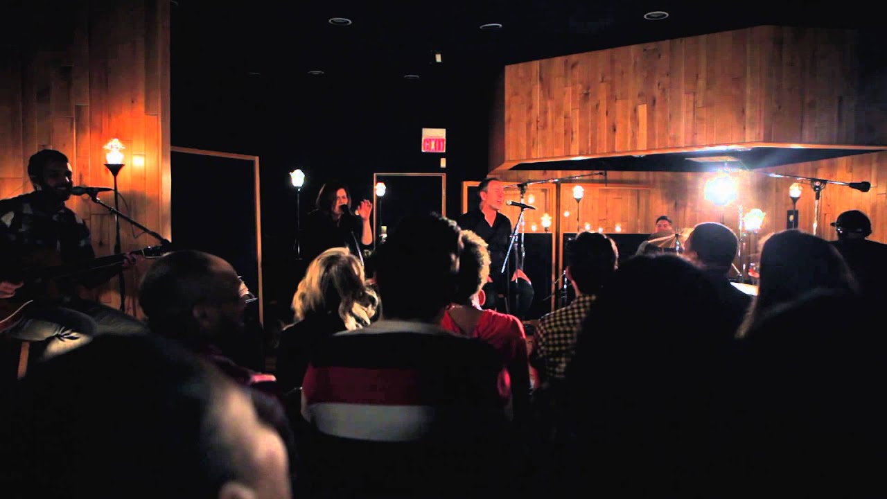 Covenant Worship - Can't Stop Singing (OFFICIAL ACOUSTIC PERFORMANCE)