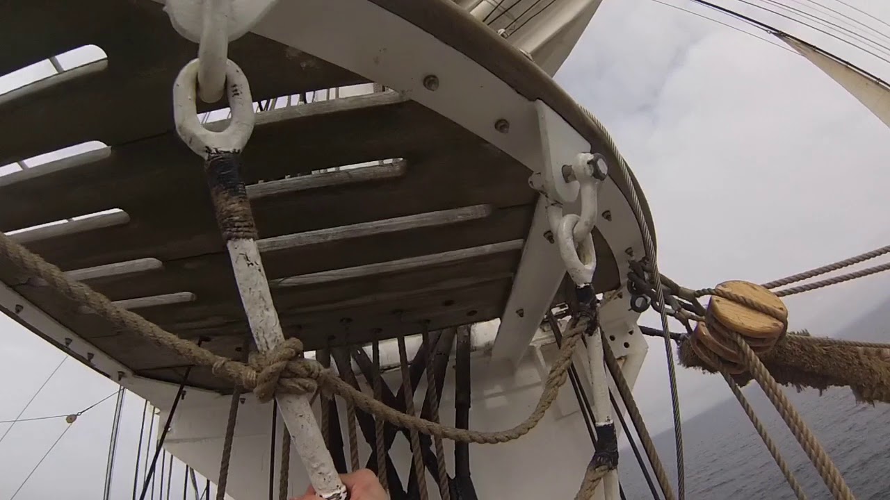 Climbing the mast of Statsraad Lehmkuhl