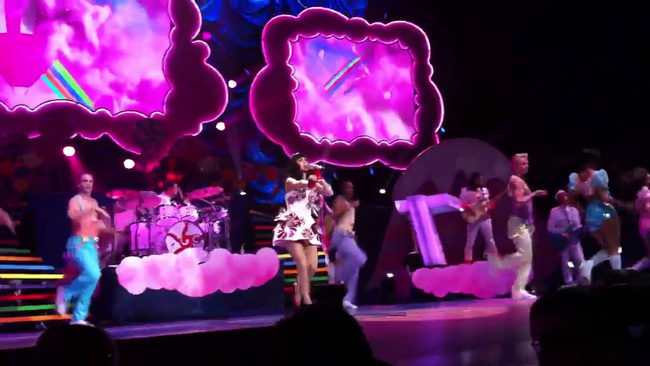Katy Perry Teenage Dream Toronto June 30th 2011