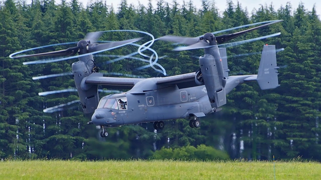 横田基地友好祭2023 CV-22オスプレイデモ飛行 ローターヴェイパー！