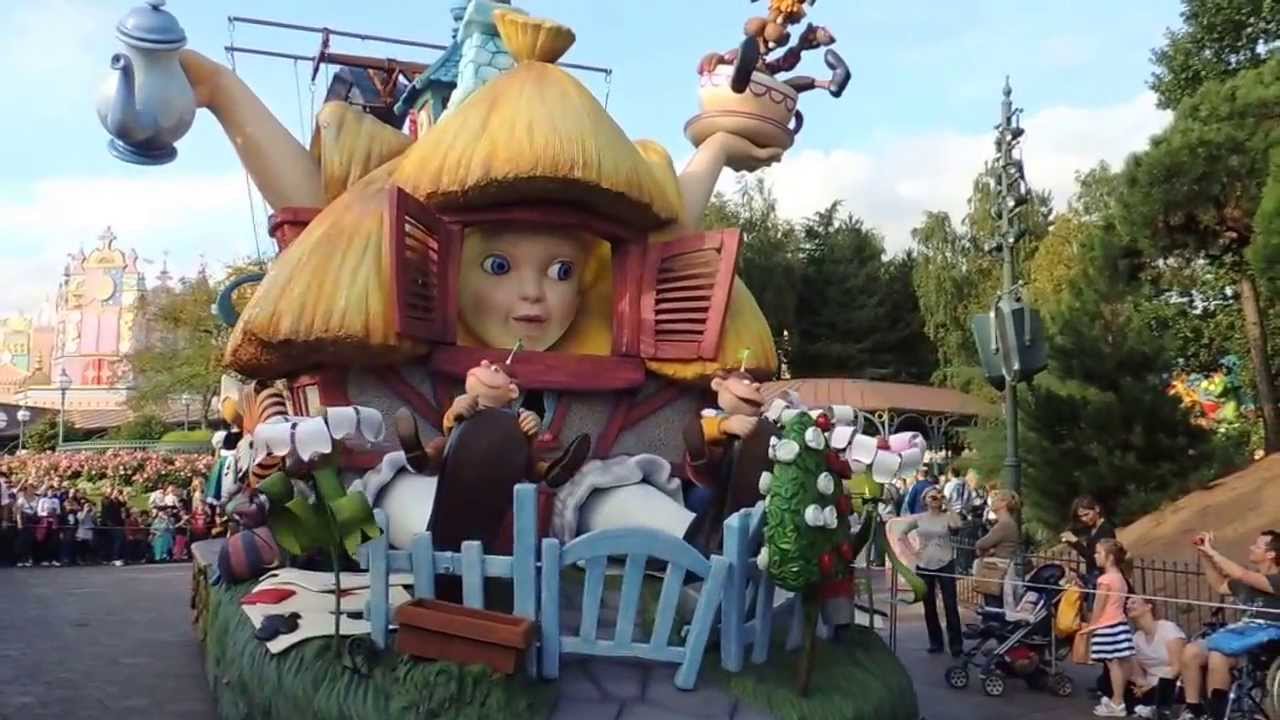 Disney Land Paris Visit with Family 2013 -  زيارة ديزني لاند باريس مع الاسرة 2013