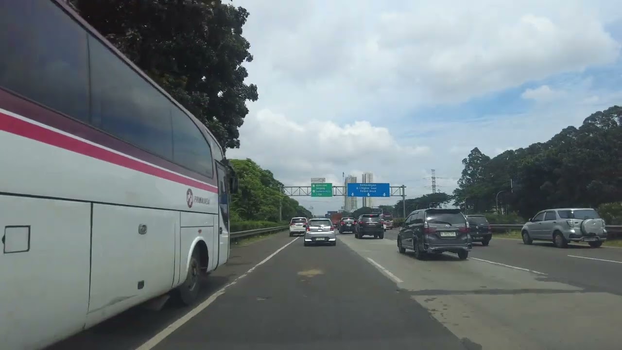 From Karawaci to Kunciran Tangerang | Eastbound Drive on Jakarta-Merak Toll Road
