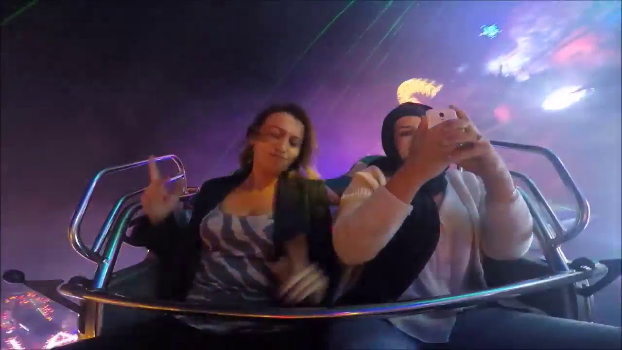 Умопомрачительный экстремальный брейк-данс: безумный Onride POV на Foire Aux Manèges de Lille 201...