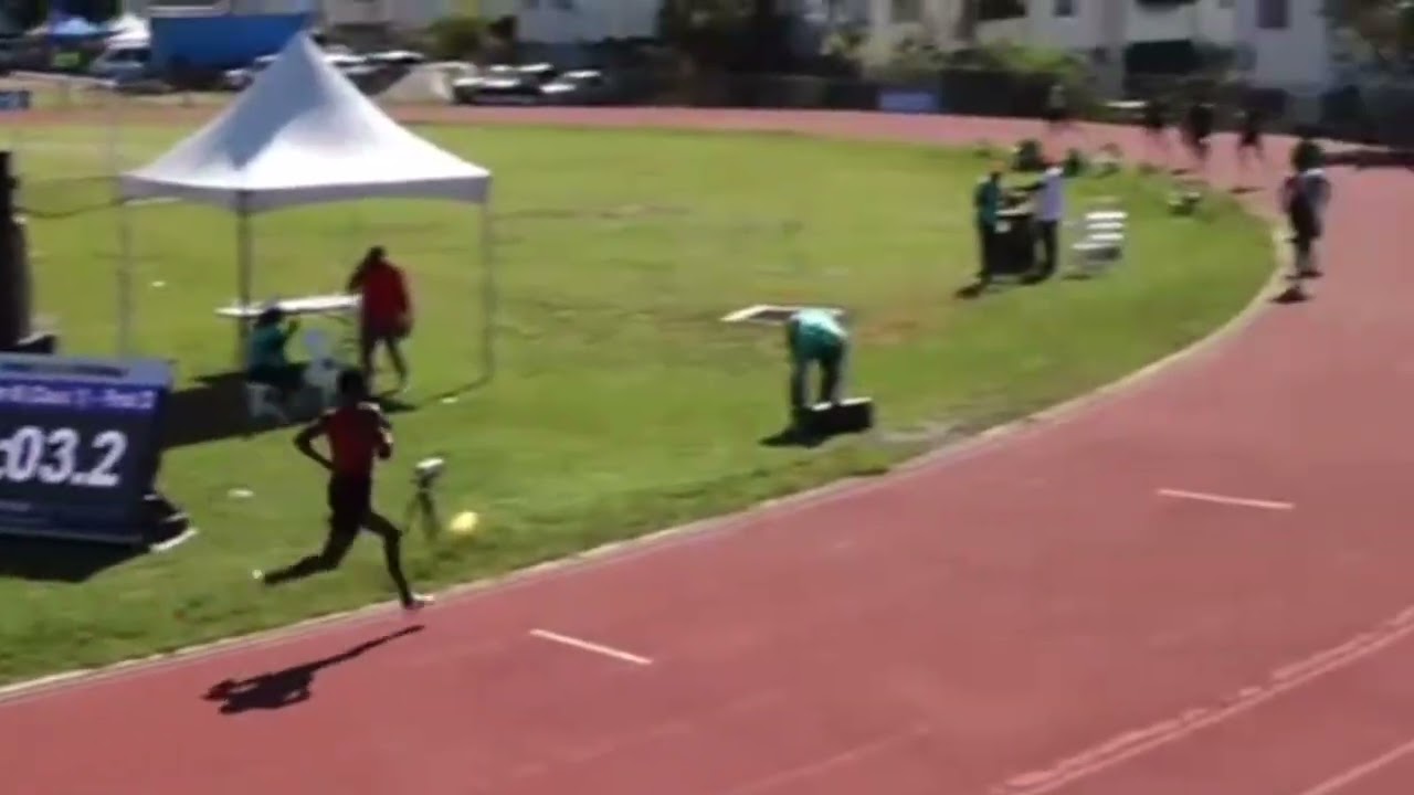 Dujhauntai Lewis secures yet another victory in the 800m for Calabar High School- 2026