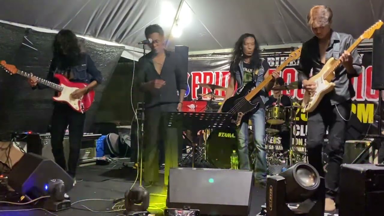 i-Cafe Bikerstation Showcase Man Keedal (Waris Band)