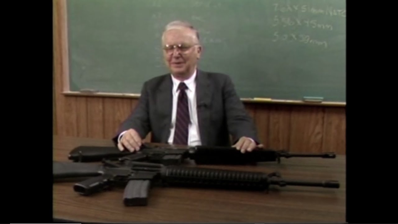 The Eugene Stoner Tapes - Part 2: Problems with the M16 in Vietnam and the M16A2